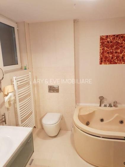 Pipera-Casa eleganta si spatioasa de inchiriat,strada privata si bariera. - 12