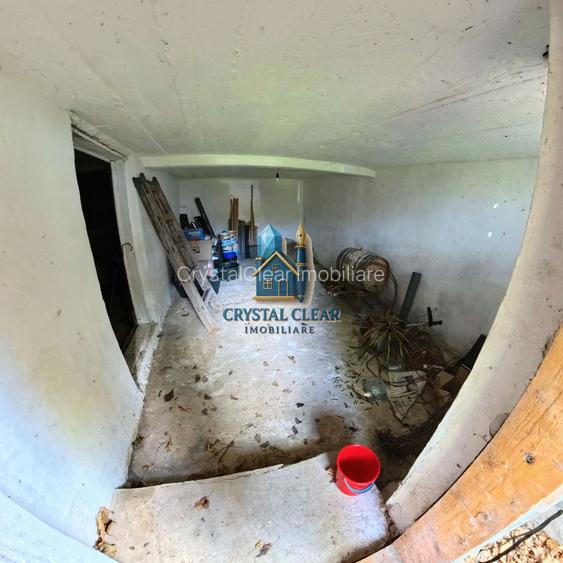 Casă 2 camere + teren 1700 mp - zona Platoul Cornești, str. Trebely - 13