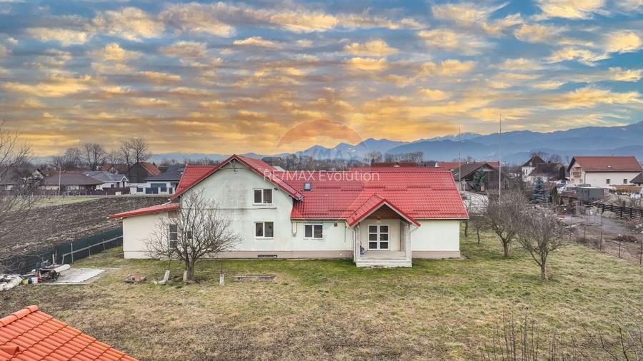 COMISION 0|VILA  STUPINI – 1.400 MP TEREN, 295 MP UTILI - 39