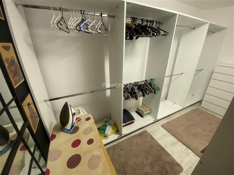 Apartament cu 3 camere de vanzare in zona centrala - 7