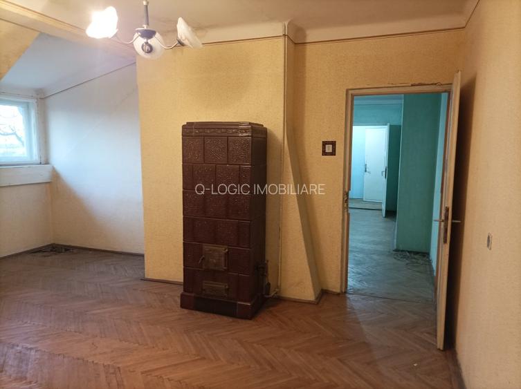 Apartament 3 camere liber la vanzare zona Central - 5