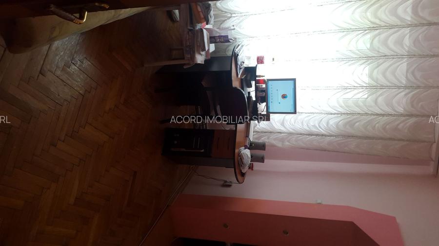 FALEZA NORD-APARTAMENT 5 CAMERE ETAJ 1 CU GAZE - 9