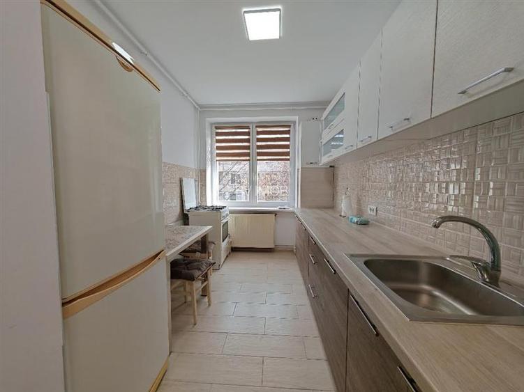 Inchiriem Apartament 2 Camere, Modern, Semidecomandat, Tractorul - 18