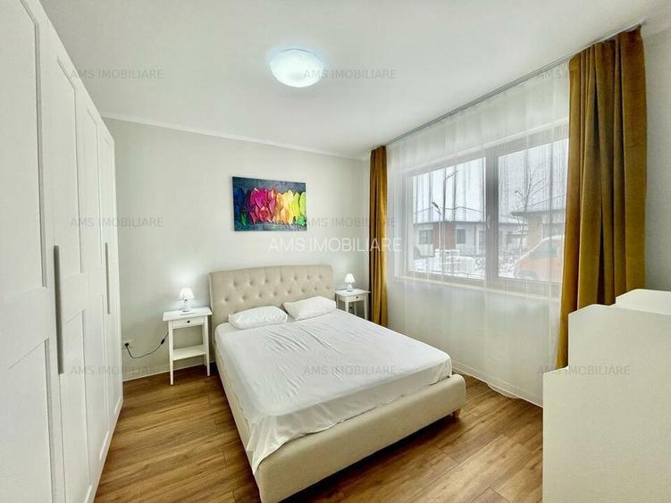 SUPERB / GRADINA GENEROASA / LOC PARCARE - 17