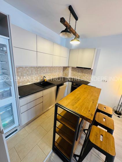Apartament 3 camere de inchiriat complex Soho Unirii cu parcare bloc nou - 9