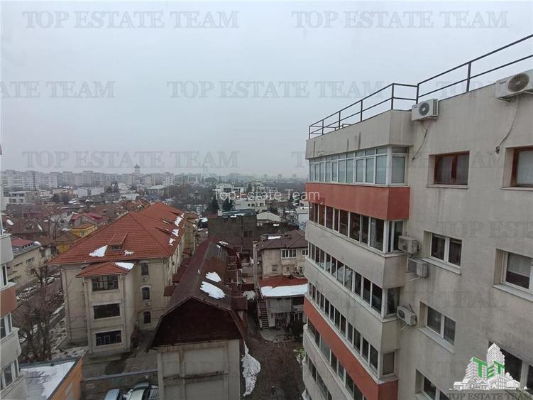 Vanzare apartament 3 camere vedere spate Ion Mihalache - 11