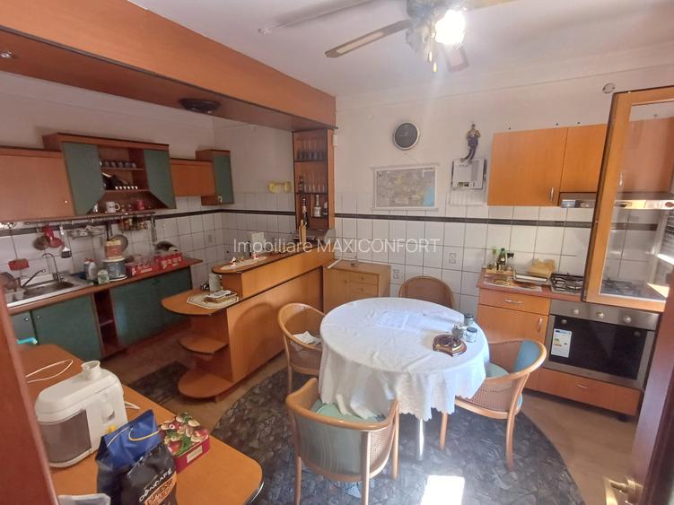 Vanzare  casa D+P+1+M - 3