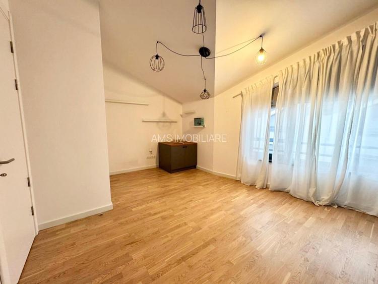 VILA DEOSEBITA /COMPLET MOBILAT SI UTILAT / GRADINA - 21