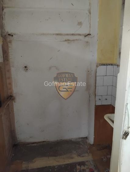 2 camere, Tomis Nord Scoala 29, et 4/4, 27 mp, incadrat necesita renovare totala - 6