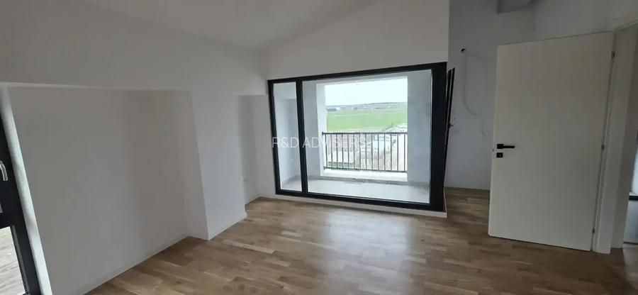 Casa 5 Camere Otopeni | Duplex | Acces Piscina | 800 m Distanta Metrou - 14