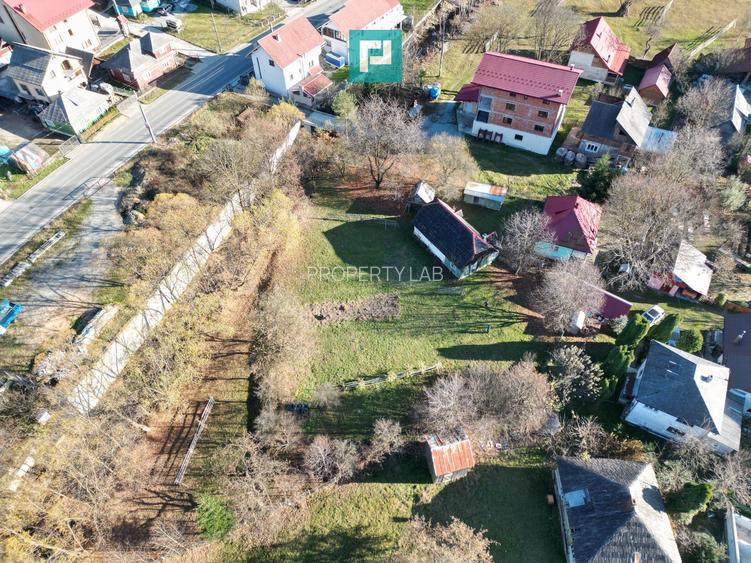 Casă de lemn, cu teren în Borșa - 22