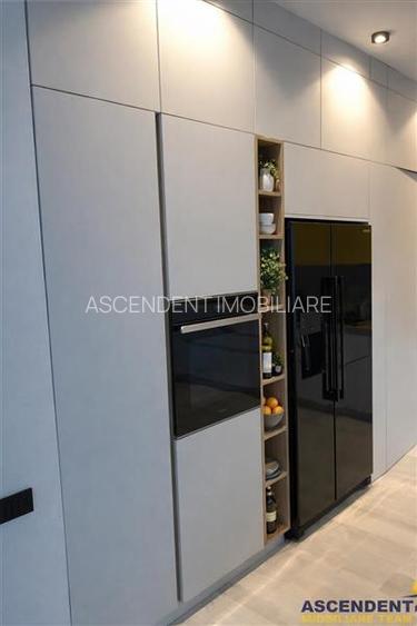 FILM!Vila cu arhitectura selecta, intr- o eleganta oaza de liniste - 4