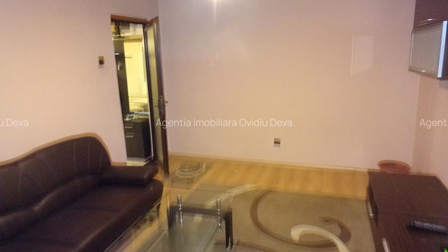 Vand apartament de 2 camere decomandat in Deva, zona I. Creanga + boxa intabulat - 6