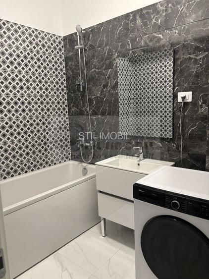 Ap 2 cam dec Poitiers, mobilat-utilat + parcare, 132.000€ neg. - 6