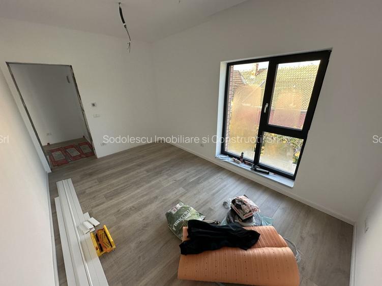 PROIECT DEOSEBIT - 20