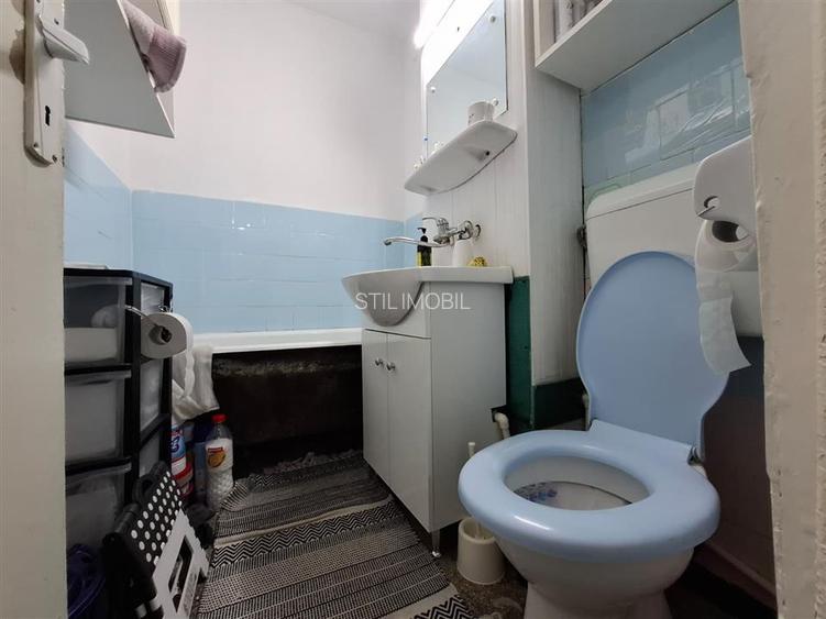 Apartament 3 camere Dacia, etaj 3, fara risc, pe mijloc - 12