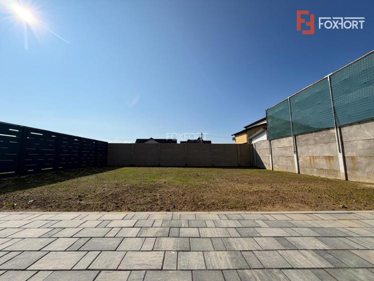 Duplex 5 camere despartit prin camera tehnica - la cheie, in Sacalaz - 14