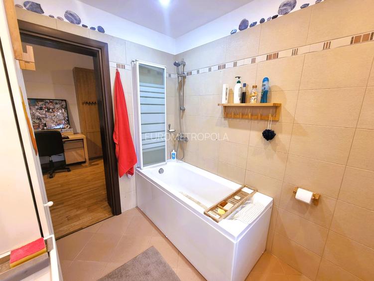 Vila cu piscina - 12