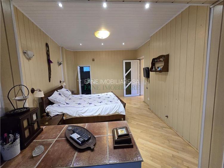 Inchiriere ap. 3 camere in vila Foisorul de Foc. - 18