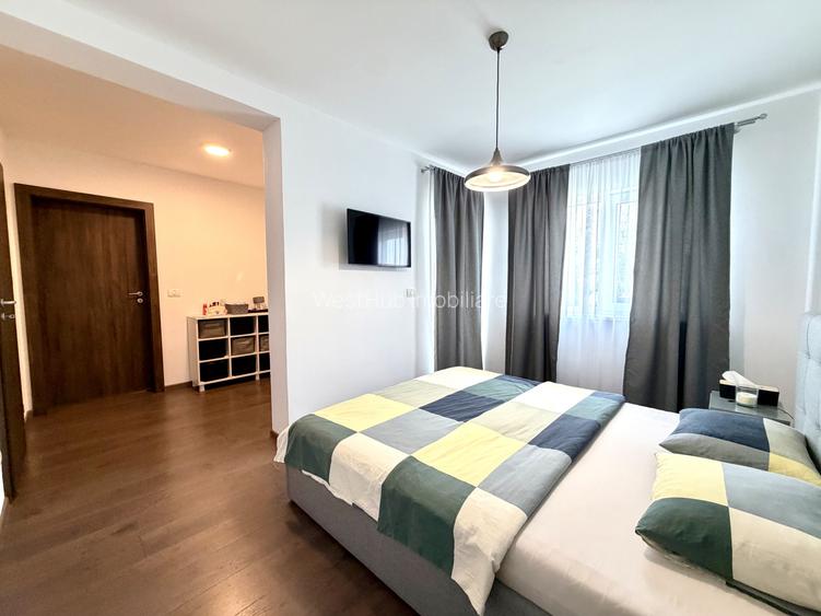 Duplex despartit prin garaj, 5 camere, 137 mp utili - Dumbravita - 9