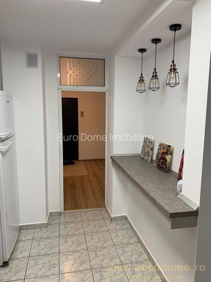 Centrul Civic, aproape de AFI, 3 camere recent renovate/mobilate, 165000 euro - 12