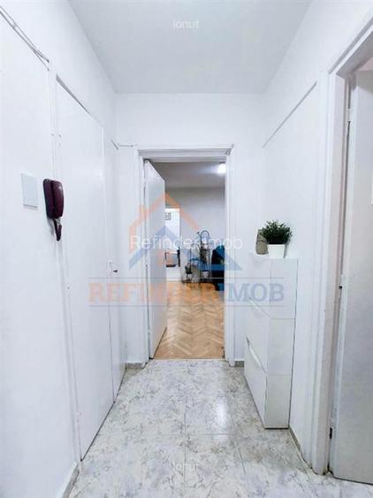 Apartament de vanzare cu 2 camere, zona Diham - Bulevardul Basarabia - 9