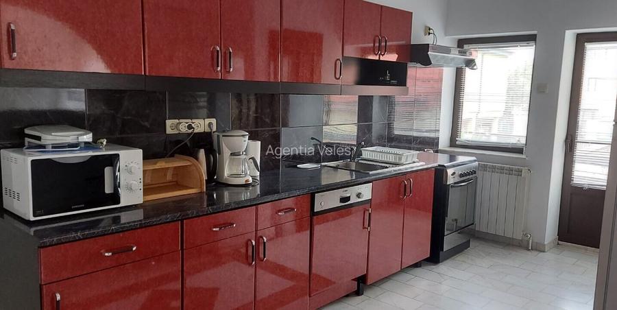 BANEASA, etaj de vila, 3 camere, mobilat si utilat, parcare. - 5