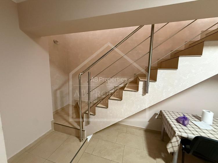 Apartament 4 camere  + Garaj | Damaroaia - 12