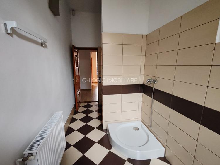 Apartament 2 camere in casa zona str. Lunga - 12