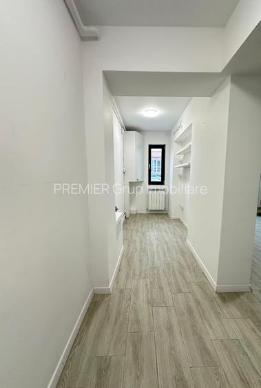 Comision ZERO! Spațiu comercial Podu Roș Salubris, loc de parcare - 9
