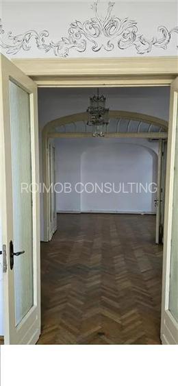 Apartament 3 camere in vila, etajul 1/2, Calea Calarasilor - 4