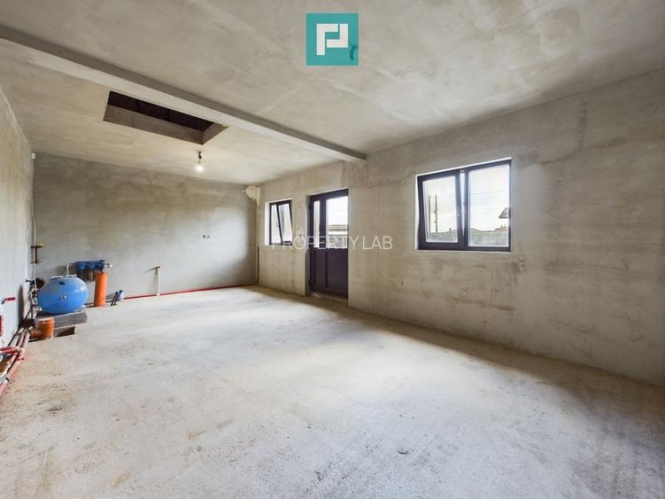 Casă la gri în Livada - 14