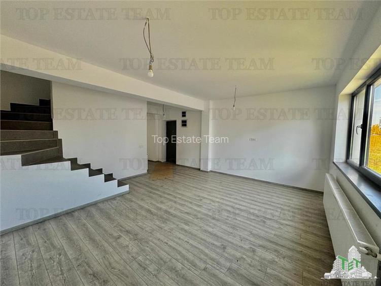 Sector 5 / granita cu Bragadiru / Duplex de vanzare cu 3 camere / Curte de 200mp - 4