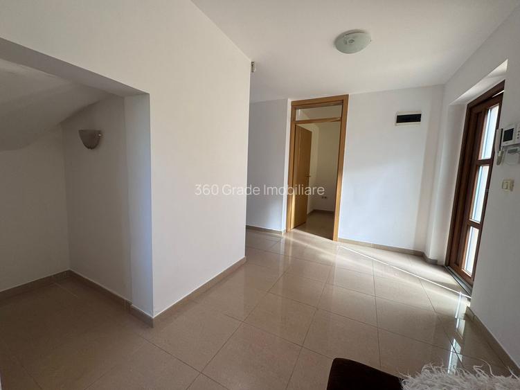Duplex P+1 Toate utilitatile / Asfalt / 165.000 E - Comision 0 - 4