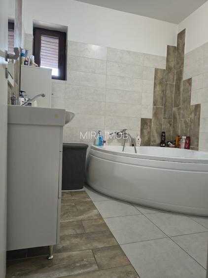 Casă de vânzare în complex privat | 108 mp | Curte proprie | 2 locuri parcare - 10