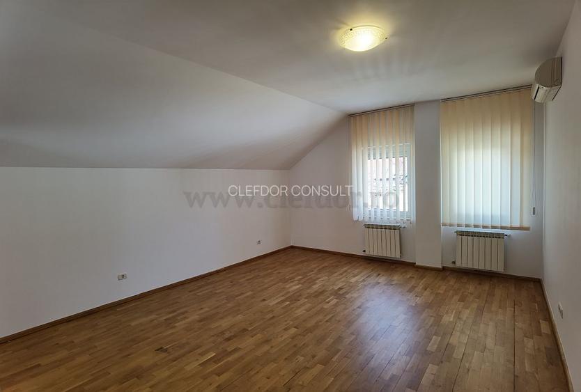 Vila Individuala cu Piscina in zona Iancu Nicolae - 12