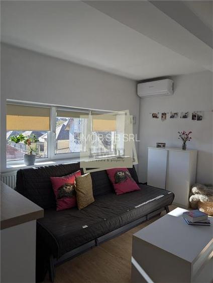 Apartament 2 camere zona Trei Stejari zona 0 - 18