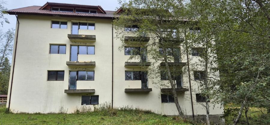 Hotel Cheia Măneciu, zona de vis, 31 de camere sub prețul de cost. - 3