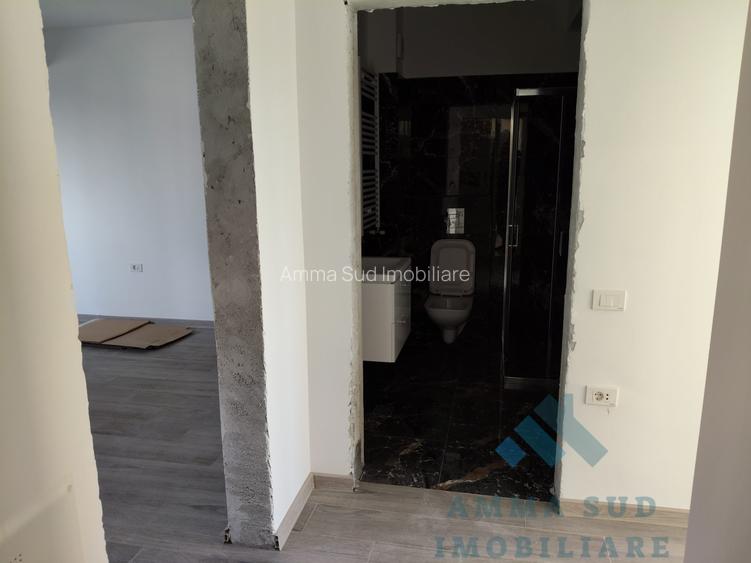 Imobil cu lift S + P + 1 + M - 360 mp utili - Metrou Aparătorii Pariei 500 m - 16
