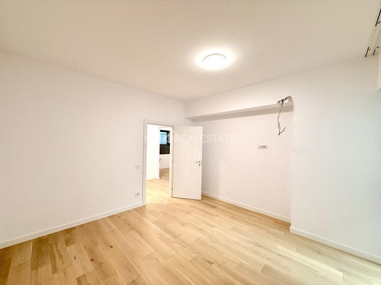 Tribunal Bulevardul Unirii 2 camere 147 mp 60 utili terasa 6 mp curte 81 mp 2025 - 7