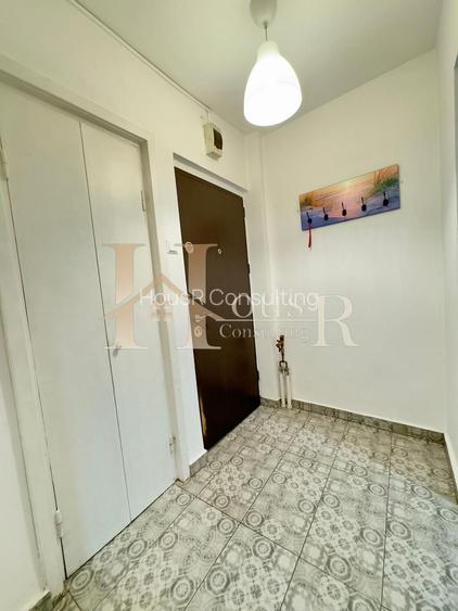 Aproape de centru, bloc izolat termic. Centrala termica proprie. - 10