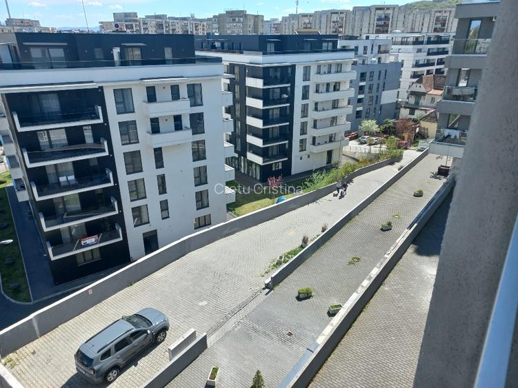 Apart. pozitie centrala, aproape de Aula Universitatii si Colina Universitatii - 10