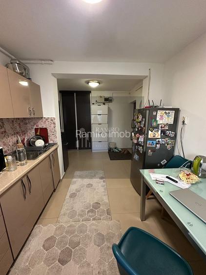 Apartament 3 camere metrou Piata Sudului Sector 4 - 9