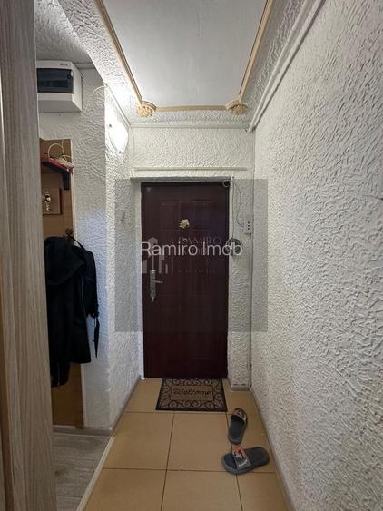 3 Camere 70mp - Partial Renovat - Metrou Aparatori la 1 Min - 4