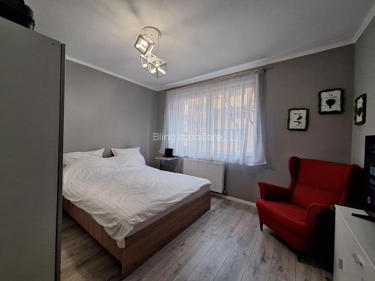 Apartament cu 2 camere, decomandat, parcare, zona Florilor - 2