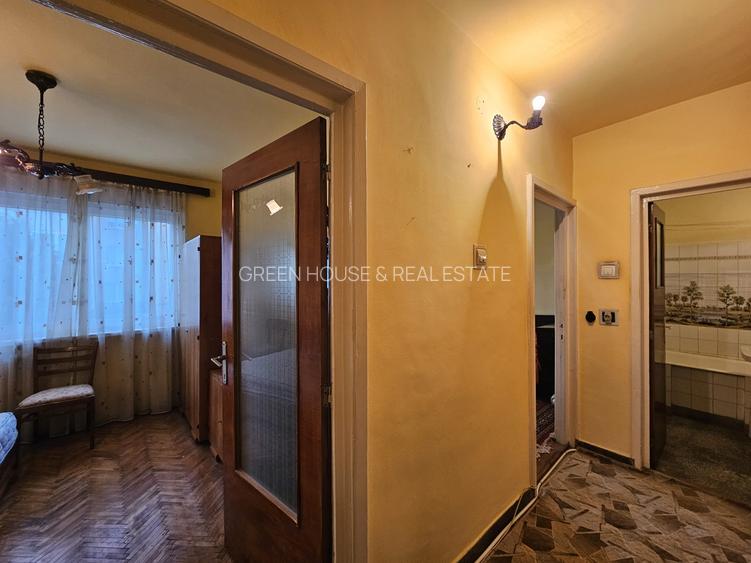 Apartament exclusivist cu garaj si boxa-decomandat--2 balcoane,zona Cuza Voda - 7