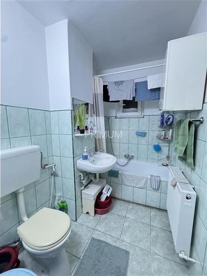 BUZIASULUI - 3 CAMERE - 2 BAI - ETAJUL 1 - 2 BALCOANE - BLOC IZOLAT - CENTRALA P - 7