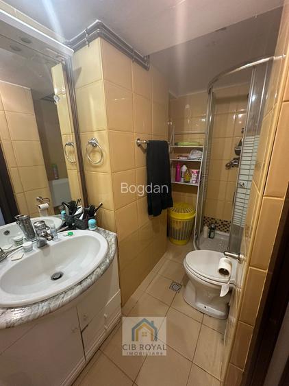 Inchiriez apt. ULTRACENTRAL 2 cam. Universitate, Str. Batiștei, la 3min. metrou. - 10