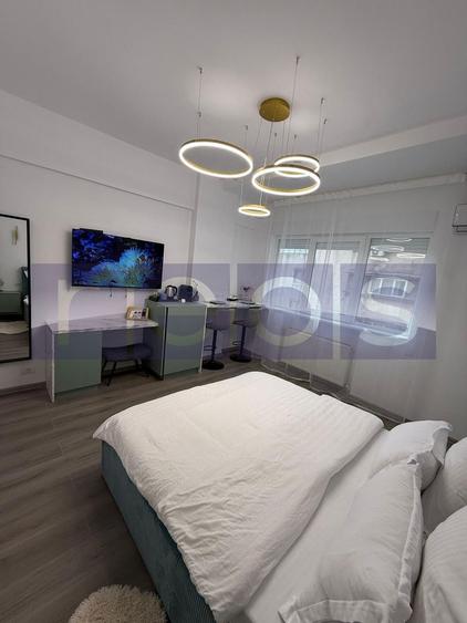 VANZARE GARSONIERA ULTRACENTRAL UNIVERSITATE 21MP RENOVAT INVESTITIE AIRBNB - 2