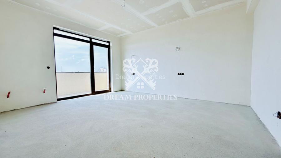 Casa de vanzare 120 mp, 4 camere,3 bai, teren 350 mp, DEZMIR - 9